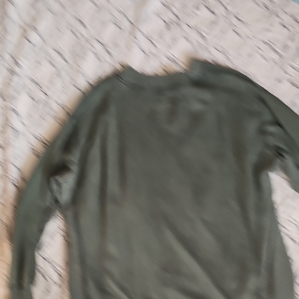 Aerie Forest Green Two Tone V-Neck Pullover-trendy,like New Condition! - Picture 8 of 8